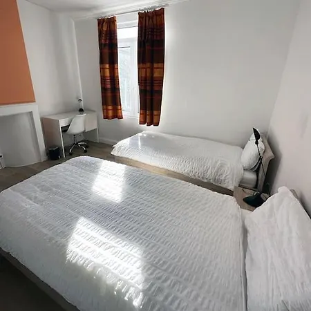 וילה Large Quiet Whole House Near Historic Centre גנט