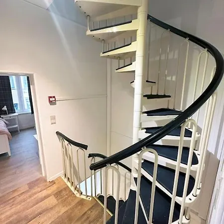 Βίλα Large Quiet Whole House Near Historic Centre *