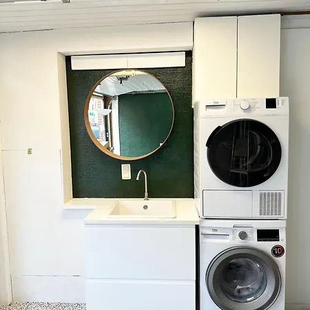 Βίλα Large Quiet Whole House Near Historic Centre *